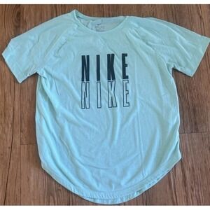Nike Dri-Fit Women's Size Xl #129